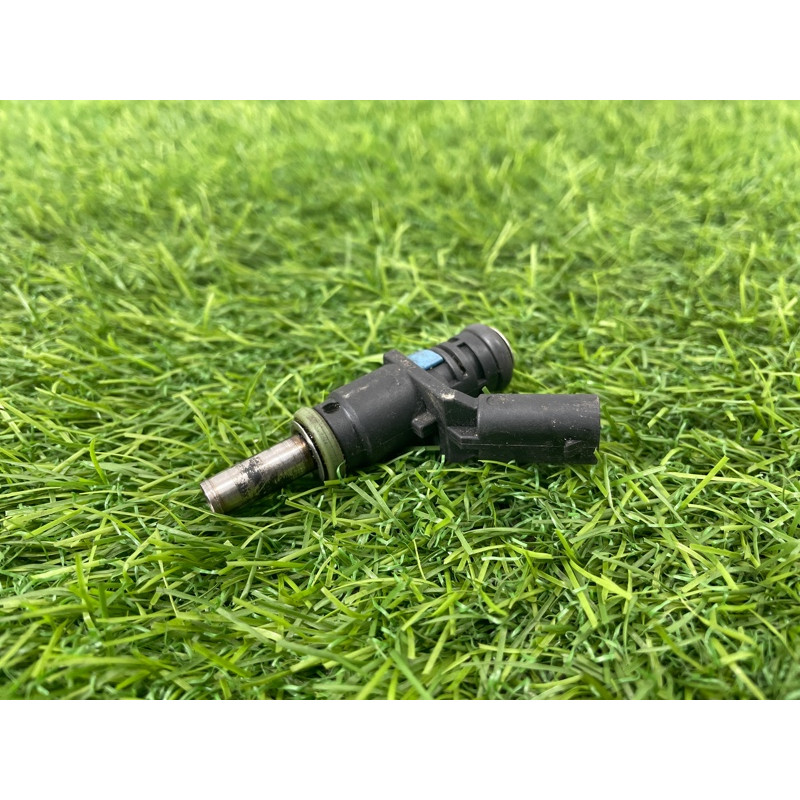 Форсунка топливная (топливная система) Audi Q7 4M 2015 3.0 CRE 06E906031