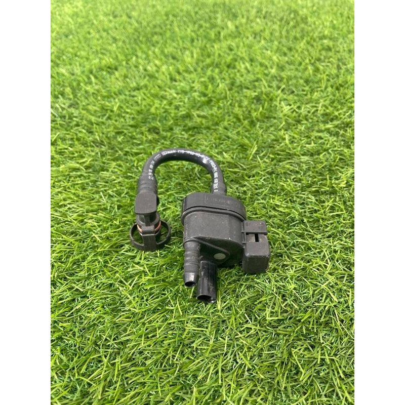 Клапан вентиляции топливного бака (топливная система) Audi Q7 4M 2015 3.0 CRE 06E133781J