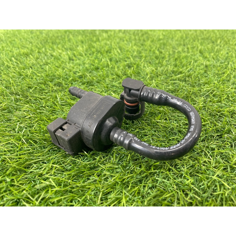 Клапан вентиляции топливного бака (топливная система) Audi Q7 4M 2015 3.0 CRE 06E133781J