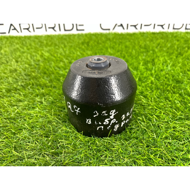 Демпфер заднего подрамника (подвеска) Audi Q7 4M 2015 3.0 CRE 4M0505563B