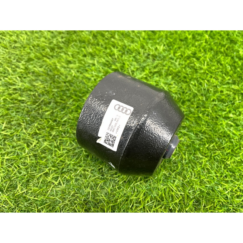 Демпфер заднего подрамника (подвеска) Audi Q7 4M 2015 3.0 CRE 4M0505563B