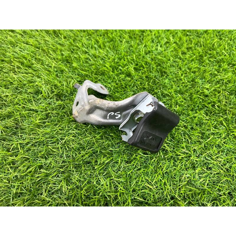 Ручка открывания капота (салон) Subaru Forester SJ 57330SG060