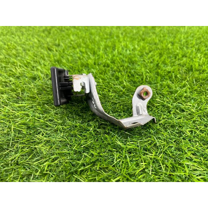 Ручка открывания капота (салон) Subaru Forester SJ 57330SG060