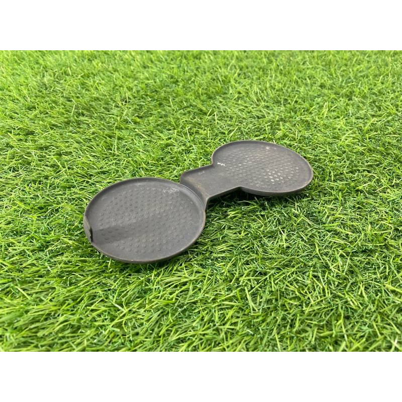 Коврик центральной консоли (салон) Volkswagen Tiguan 5N 2011 1.4 CAVA 5N086330182V