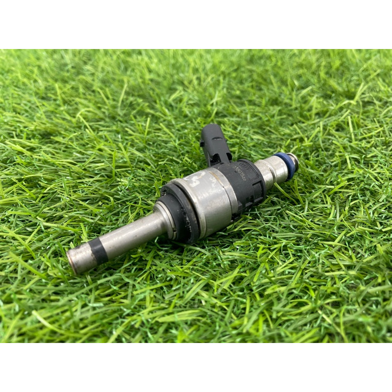 Форсунка топливная (топливная система) Audi Q7 4M 2015 3.0 CRE 06C906036D