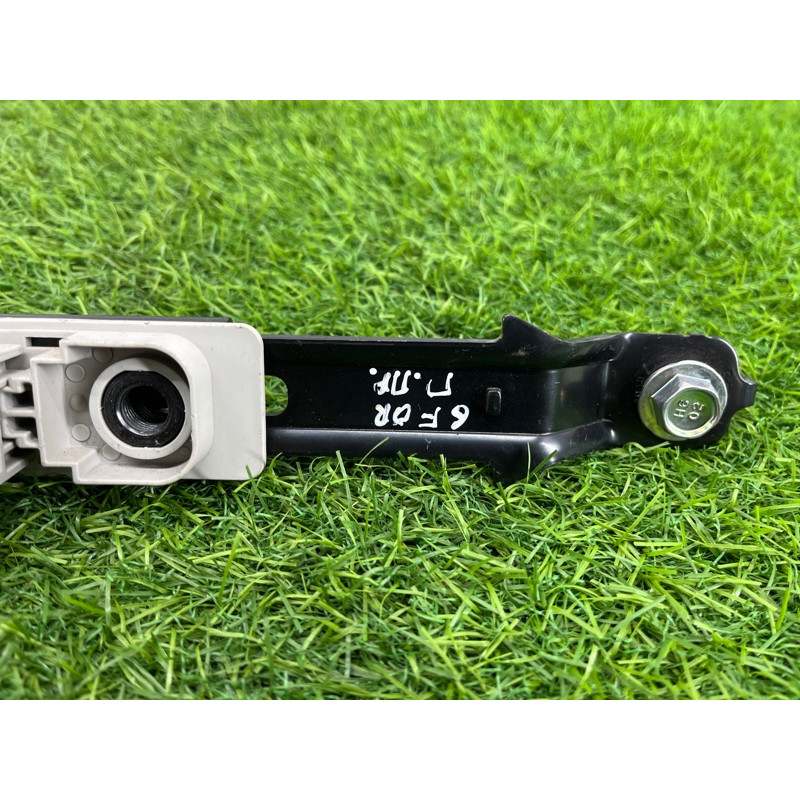 Кронштейн ременя безпеки (салон) Subaru Forester SK 2020 2.5 64703FG000ME