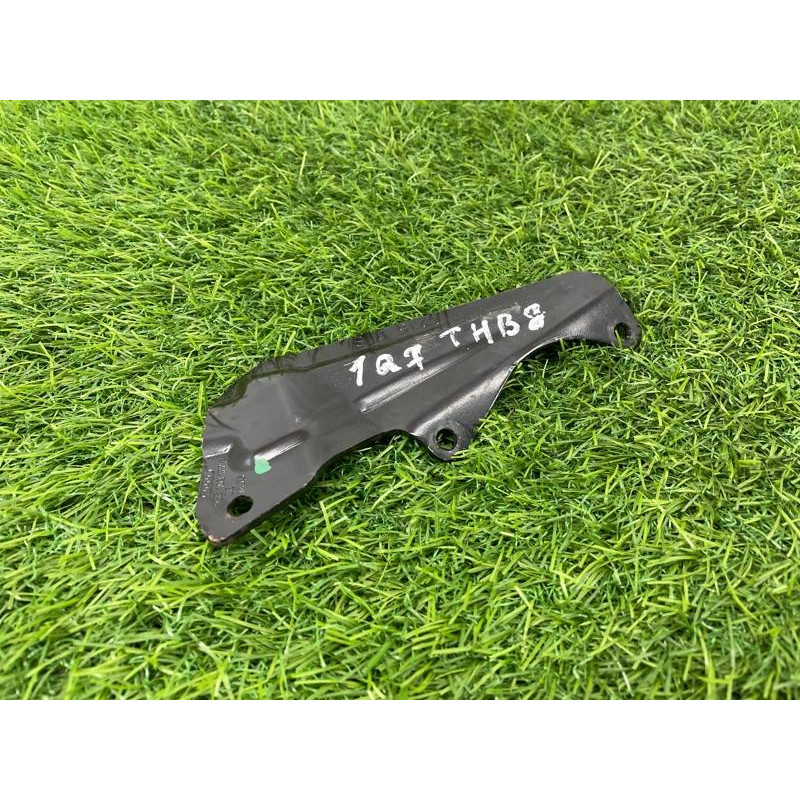 Кронштейн ТНВД (кронштейны двигателя) Audi Q7 4M 2015 3.0 CRE 06E103177A