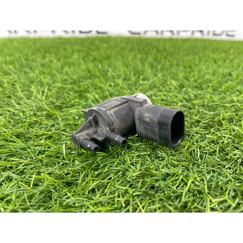 Вакуумный клапан (двигатель и элементы) Volkswagen Touareg NF 2013 3.0 TDI CRCA 1K0906283A