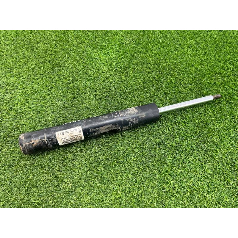 Амортизатор (подвеска) AUDI A4 B8 8K0413031BB