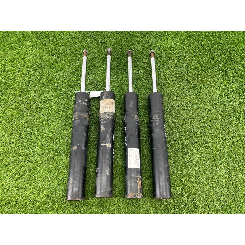 Амортизатор (подвеска) AUDI A4 B8 8K0413031BB