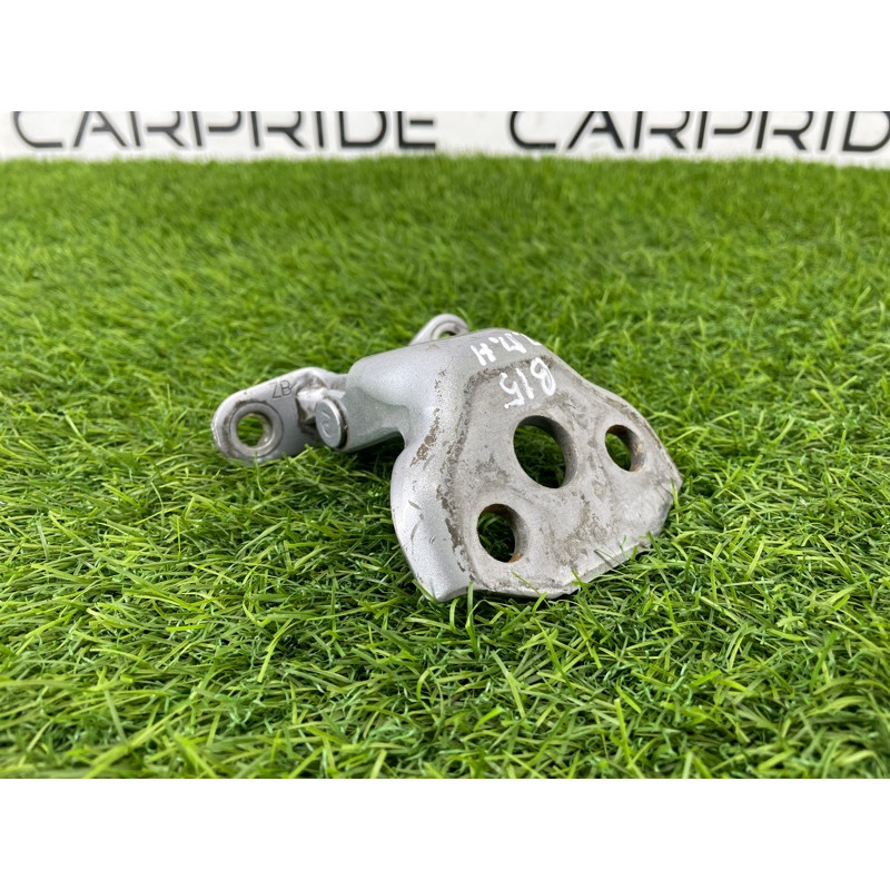 Петля двери (кузов и элементы) Subaru OUTBACK B15 60079AL00A