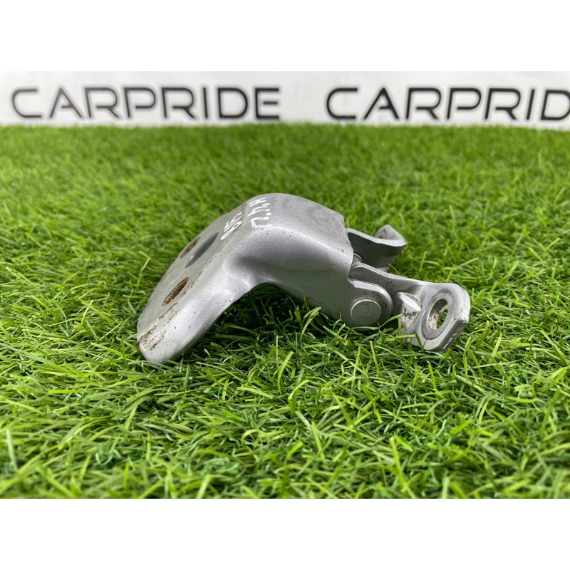 Петля двери (кузов и элементы) Subaru OUTBACK B15 60079AL00A