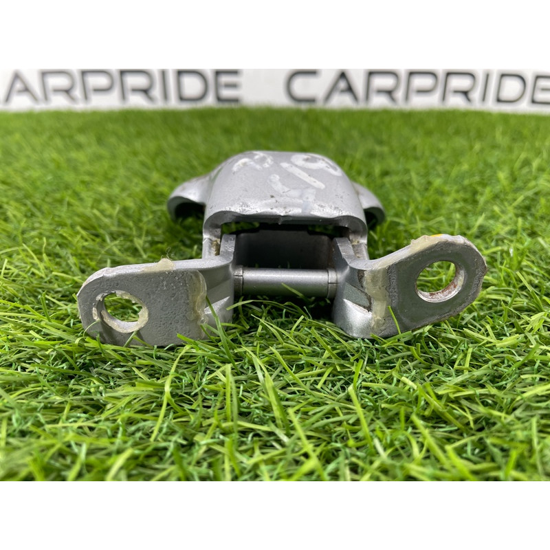 Петля двери (кузов и элементы) Subaru OUTBACK B15 60079AL01A