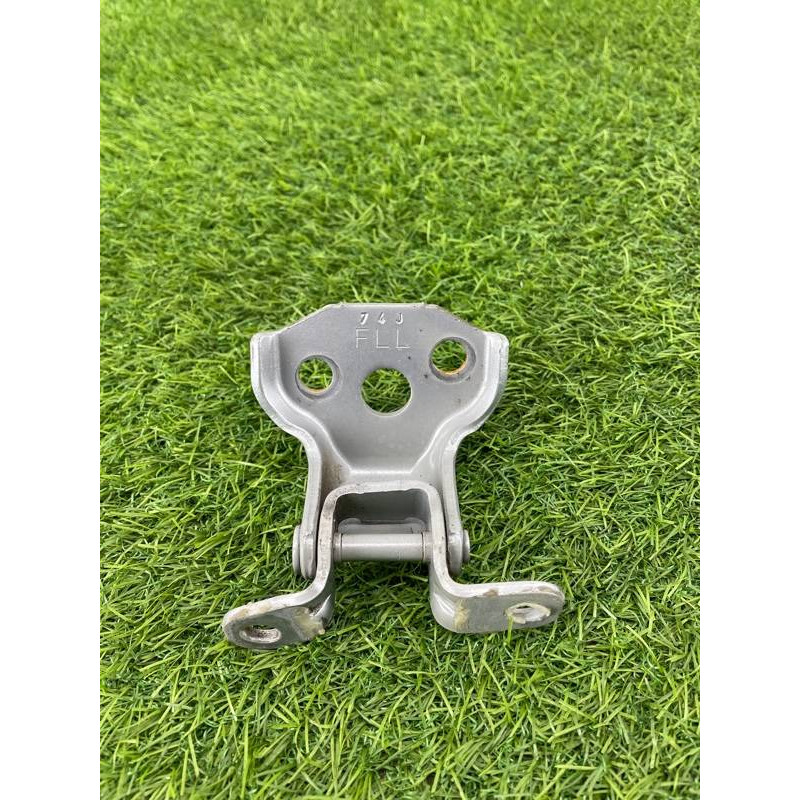 Петля двери (кузов и элементы) Subaru OUTBACK B15 60079AL01A