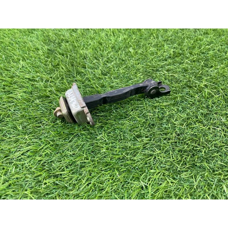 Ограничитель двери (кузов и элементы) Nissan Almera B10 2008 1,6 QG16 8243095F0A