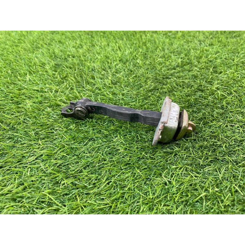 Ограничитель двери (кузов и элементы) Nissan Almera B10 2008 1,6 QG16 8243095F0A