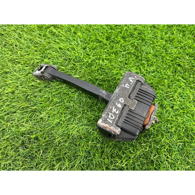 Ограничитель двери (кузов и элементы) BMW 5-series E60 M54b30 51217033609