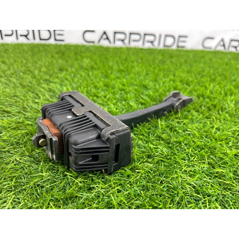 Ограничитель двери (кузов и элементы) BMW 5-series E60 M54b30 51217033609