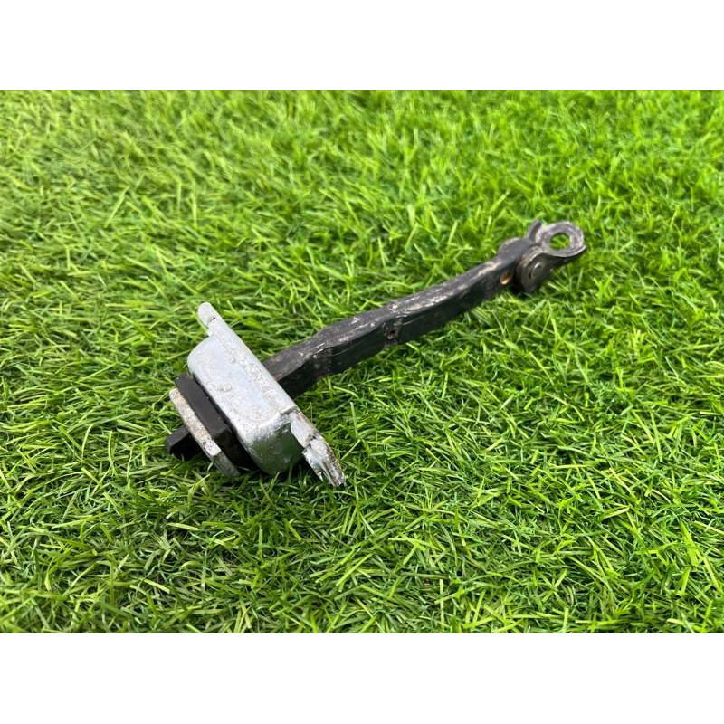 Ограничитель двери (кузов и элементы) Hyundai Sonata YF 793803S000