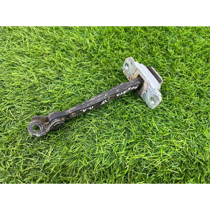 Ограничитель двери (кузов и элементы) Hyundai Sonata YF 793803S000