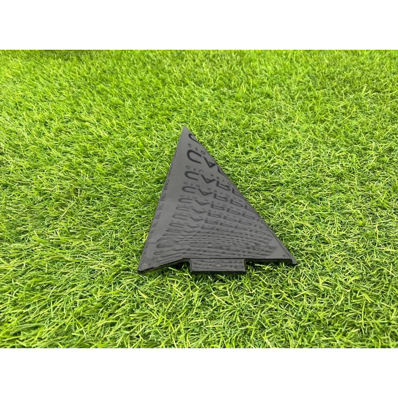 Молдинг двери (уголок) внешний (наружные элементы кузова) AUDI A4 B8 8K5853273Q