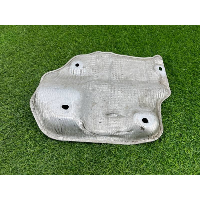 Термозащита (наружные элементы кузова) Audi Q7 4M 2015 3.0 CRE 4M0825725D