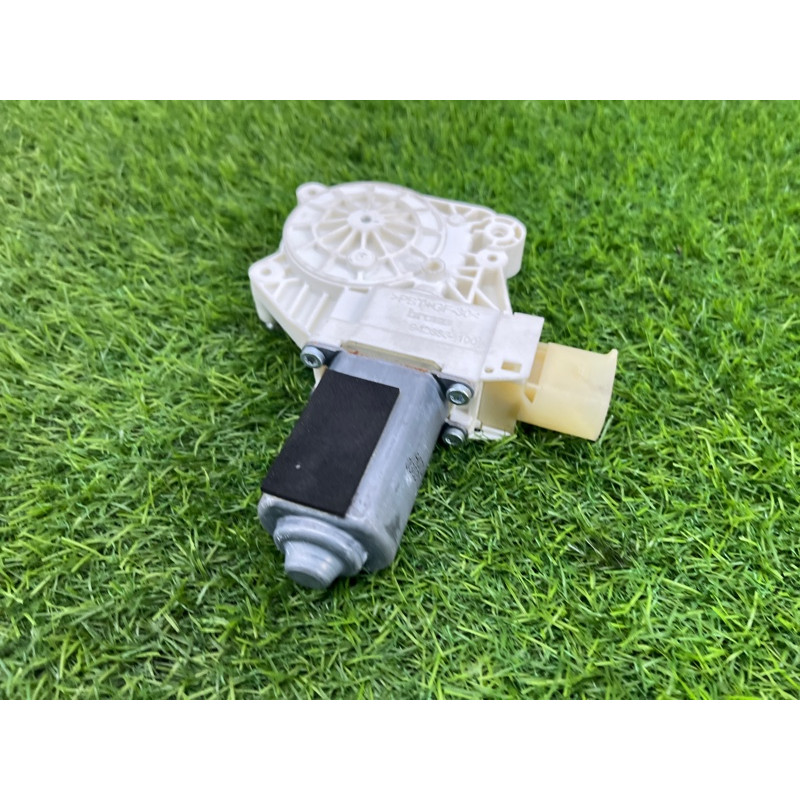 Мотор стеклоподъемника (электрика) BMW 5-series F10 2011 3.0 N55B30 51337271563