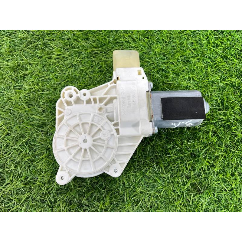 Мотор стеклоподъемника (электрика) BMW 5-series F10 2011 3.0 N55B30 51337271563