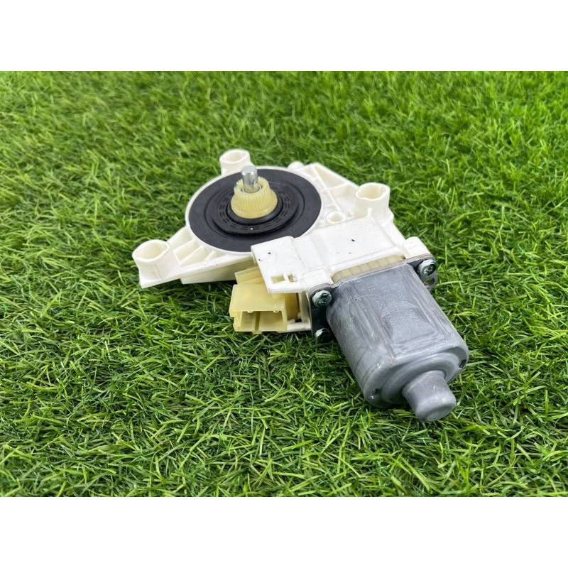 Мотор склопідйомника (електрика) Mercedes-Benz GL X164 2012 4.6 A2518200108