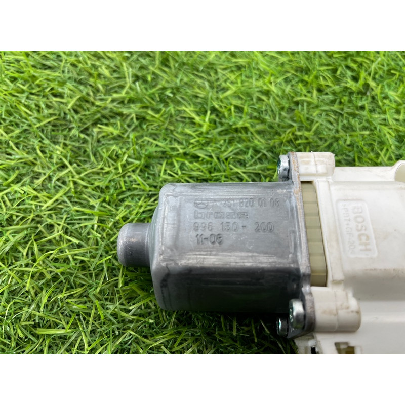 Мотор склопідйомника (електрика) Mercedes-Benz GL X164 2012 4.6 A2518200108