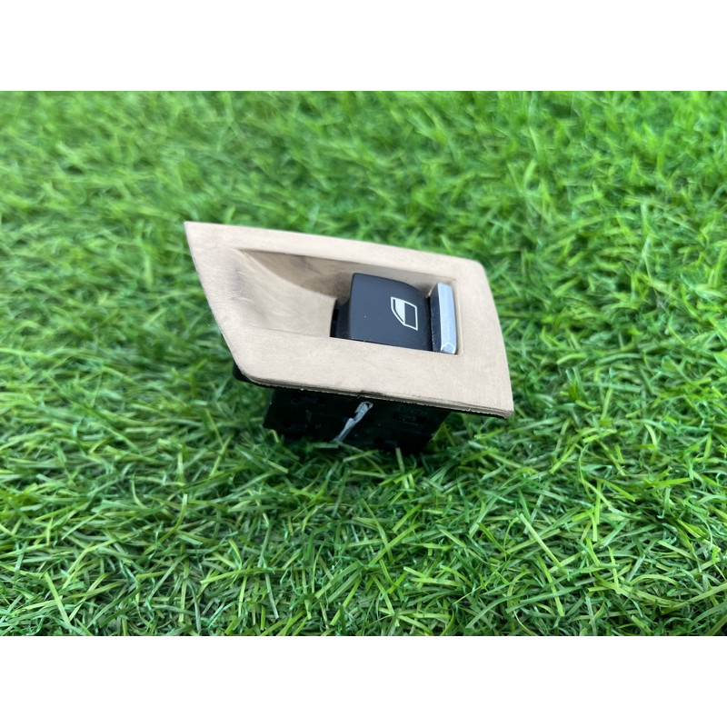 Кнопка стеклоподъемника (электрика / кнопки) BMW 5-series F10 2011 3.0 N55B30 61319241949