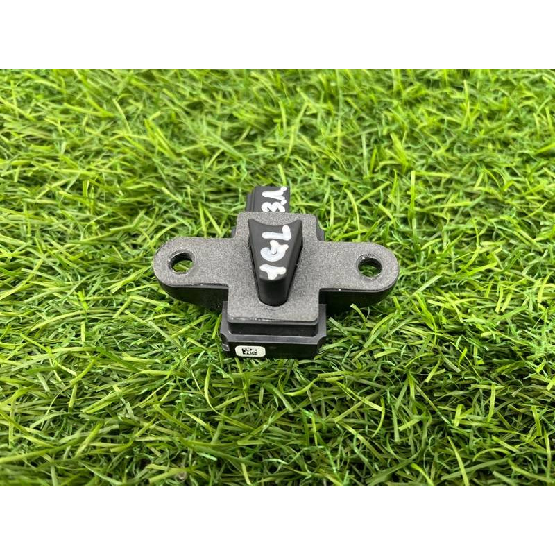 Датчик удару (електрика / датчики) Mercedes-Benz GL X164 2012 4.6 a0038212751