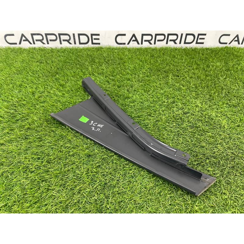 Бічна накладка двері (кузов і елементи) Jeep Cherokee Trailhawk 2014 2.4 68102578AC