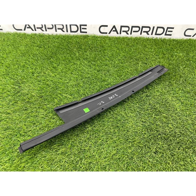 Накладка стійки (кузов і елементи) Jeep Cherokee Trailhawk 2014 2.4 68102576AA