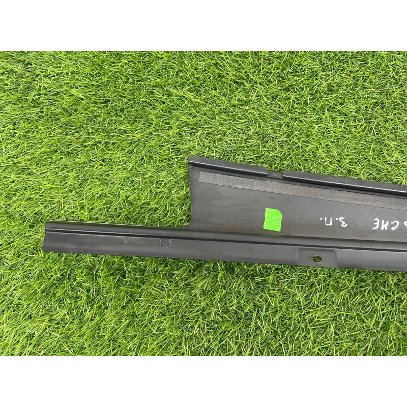 Накладка стійки (кузов і елементи) Jeep Cherokee Trailhawk 2014 2.4 68102576AA