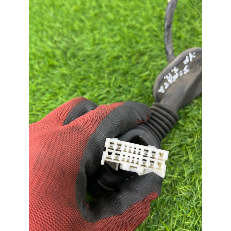 Проводка дверная (электрика) Hyundai Sonata YF 916603Q010