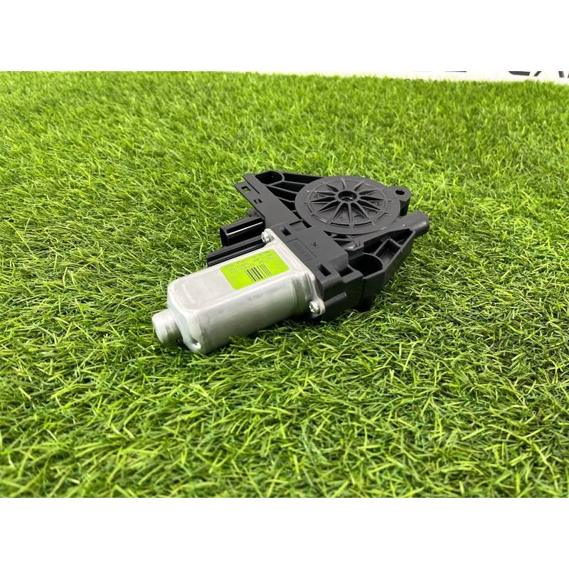 Мотор стеклоподъемника (электрика) Jeep Cherokee Trailhawk 2014 2.4 68227366AA