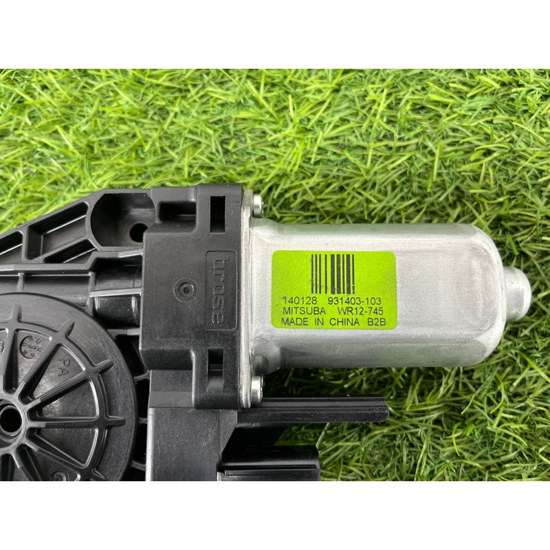 Мотор стеклоподъемника (электрика) Jeep Cherokee Trailhawk 2014 2.4 68227366AA