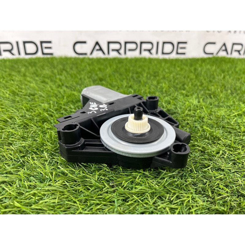 Мотор стеклоподъемника (электрика) Jeep Cherokee Trailhawk 2014 2.4 68227366AA