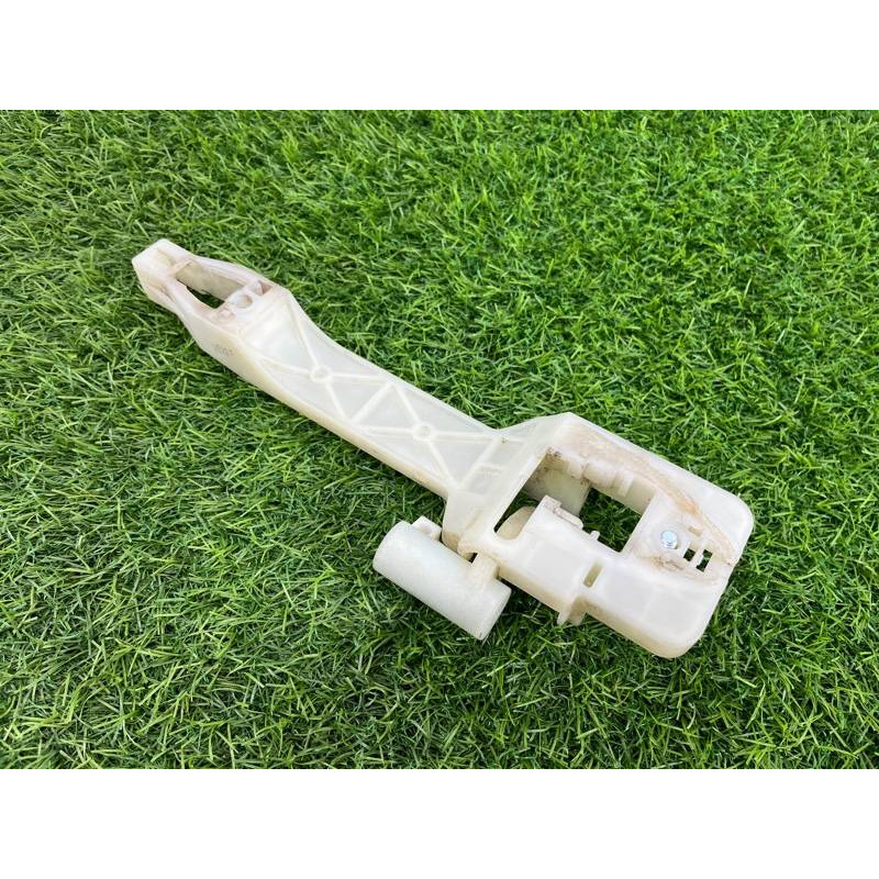 Кронштейн ручки двери (кузов и элементы) KIA Optima TF 836654C500