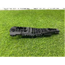 Кронштейн ручки двери