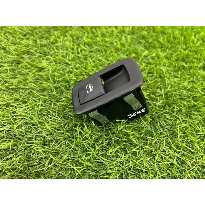 Кнопка стеклоподъемника (электрика / кнопки) Jeep Cherokee Trailhawk 2014 2.4 56046555AC