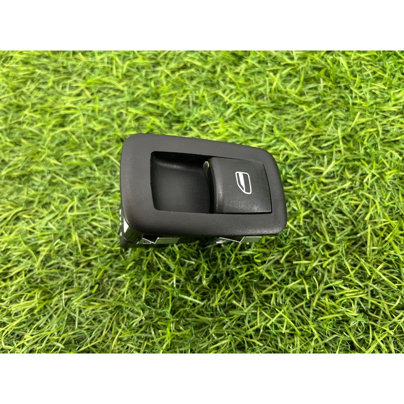 Кнопка стеклоподъемника (электрика / кнопки) Jeep Cherokee Trailhawk 2014 2.4 56046555AC