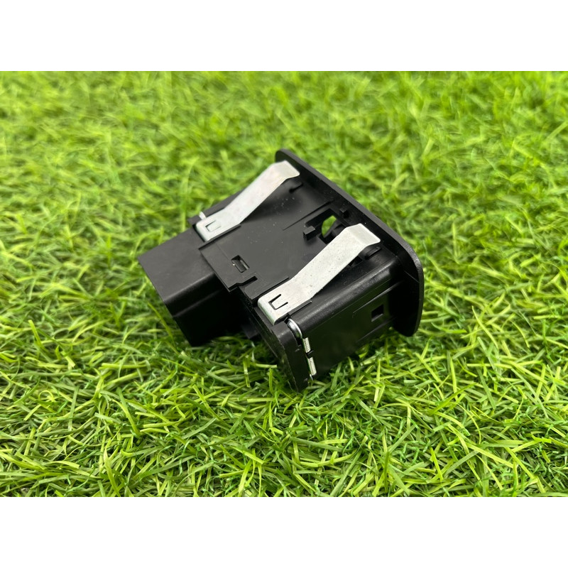 Кнопка стеклоподъемника (электрика / кнопки) Jeep Cherokee Trailhawk 2014 2.4 56046555AC