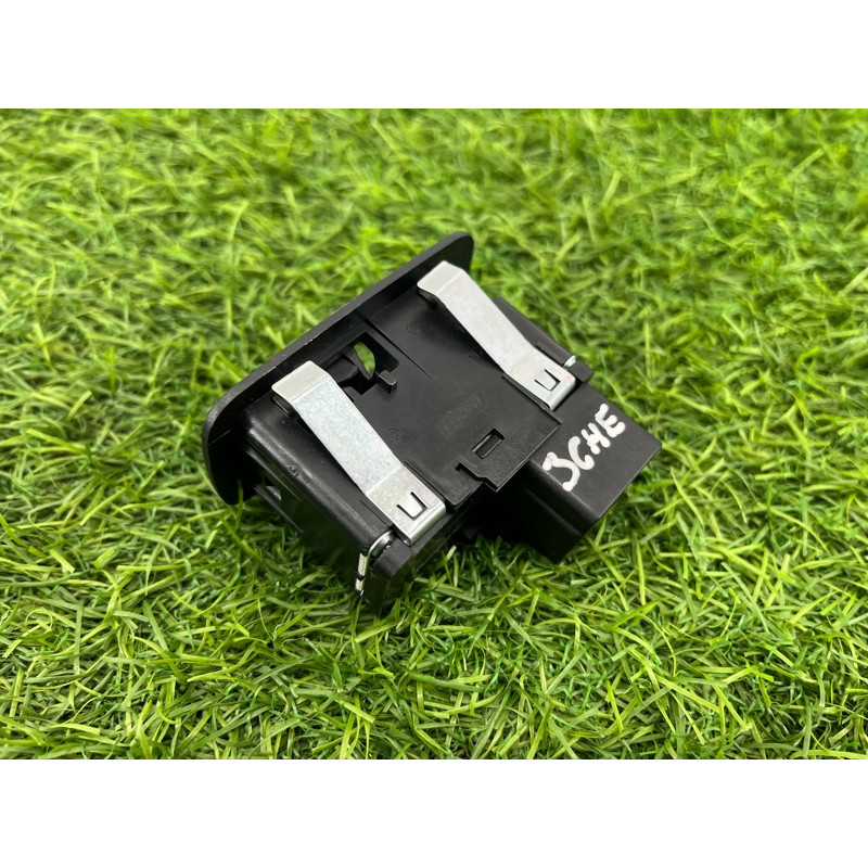 Кнопка стеклоподъемника (электрика / кнопки) Jeep Cherokee Trailhawk 2014 2.4 56046555AC