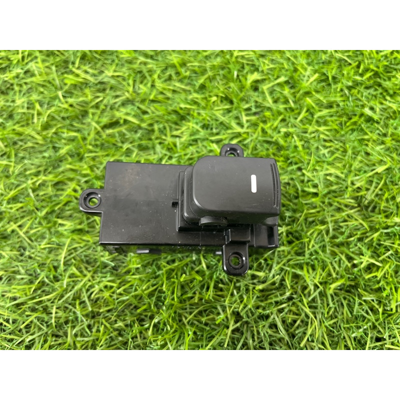 Кнопка стеклоподъемника (электрика / кнопки) KIA Optima TF 935802T000