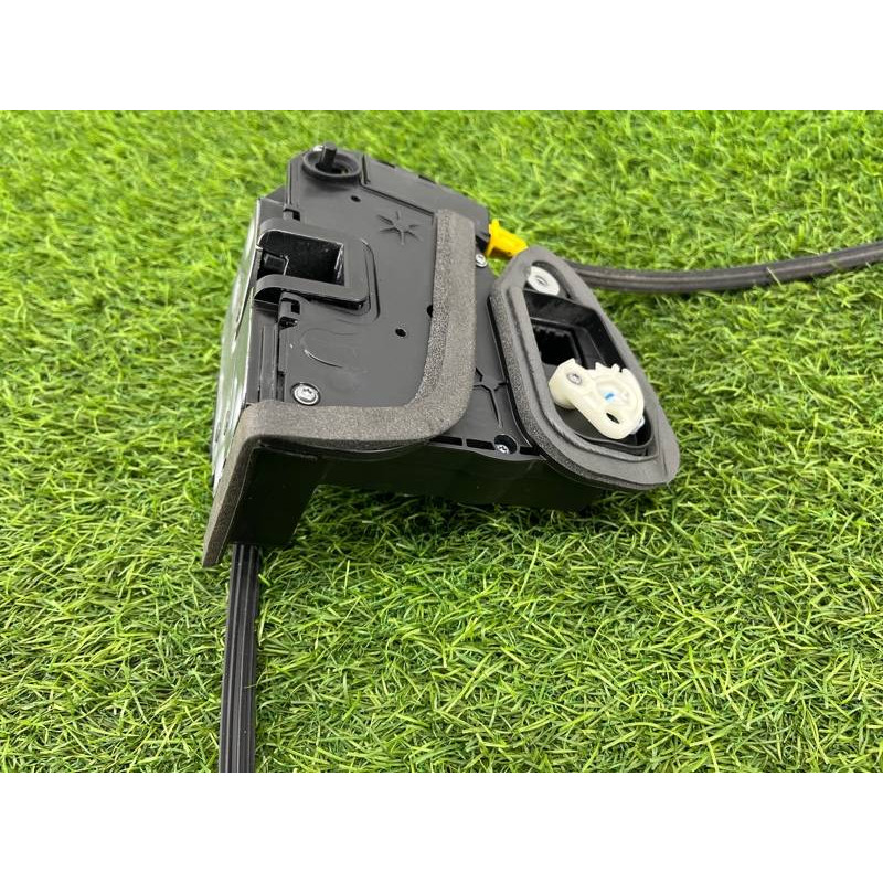 Замок двери (кузов и элементы) Cadillac Xt5 1 2016 3.6 13546554