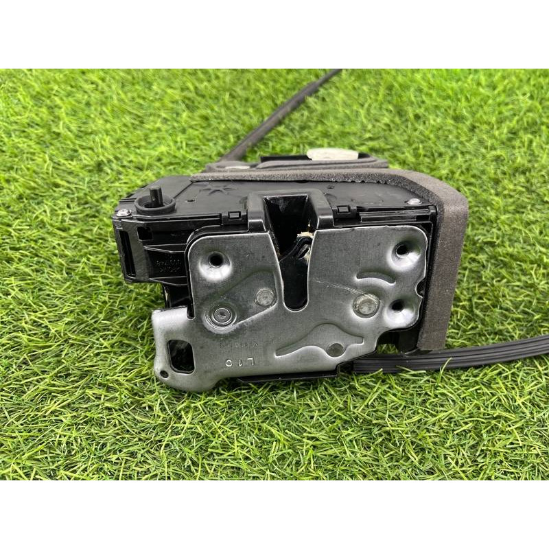 Замок двери (кузов и элементы) Cadillac Xt5 1 2016 3.6 13546554