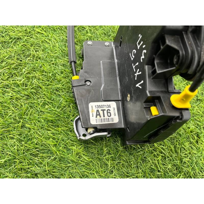 Замок двери (кузов и элементы) Cadillac Xt5 1 2016 3.6 13546554