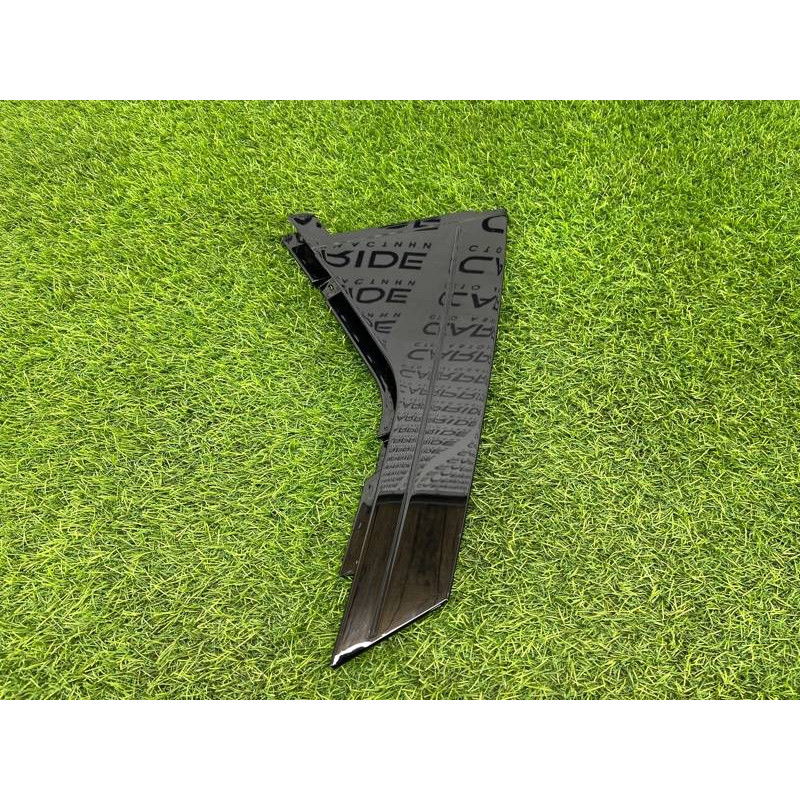 Накладка двери боковая (кузов и элементы) Cadillac Xt5 1 2016 3.6 84167111